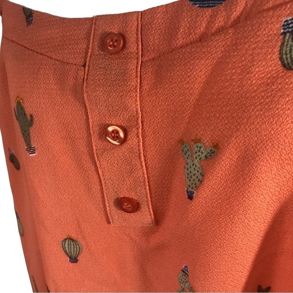 Torrid Popover Top Women 1 Orange with Green Cacti Graphics  Ruffle on Straps - Picture 2 of 9
